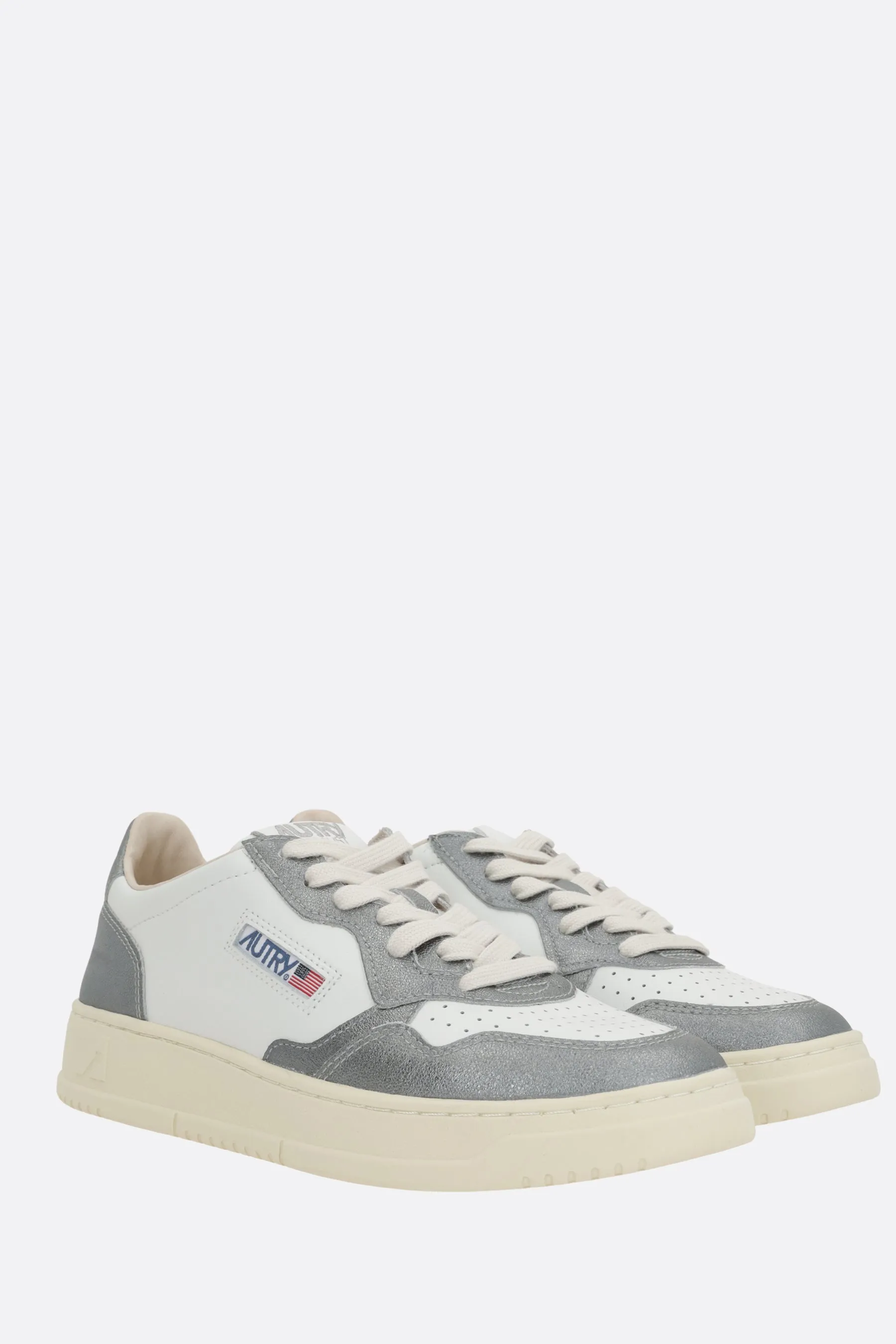 Autry Medalist sneakers in smooth and laminated leather