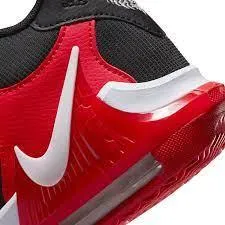 Nike LeBron Witness VII GS Kids Basketball Shoe